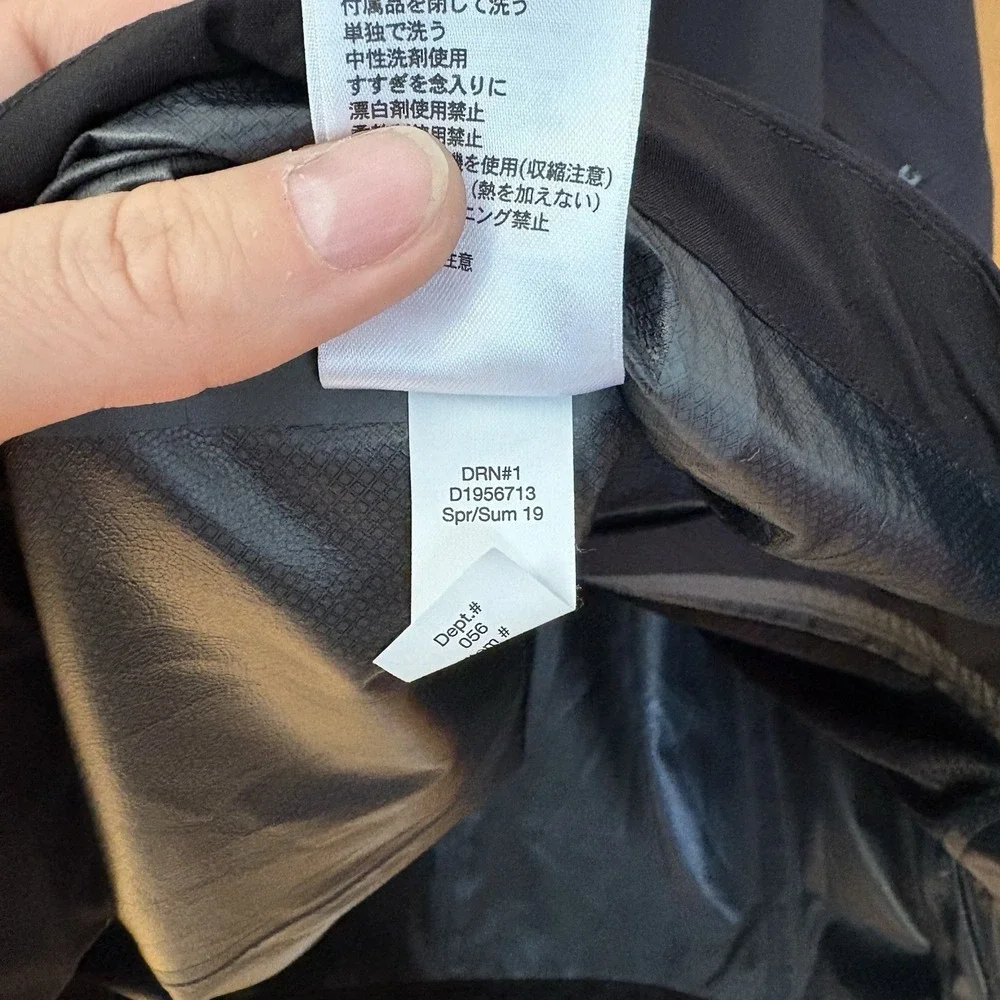 Eddie Bauer WeatherEdge Plus Soft Shell Rain Jacket Womens Small Black Full Zip - Picture 6 of 11